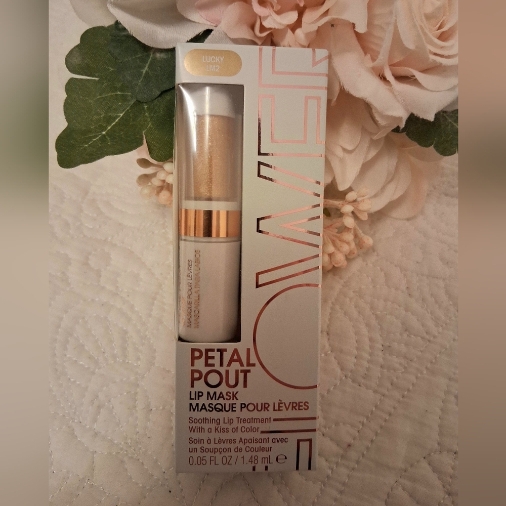 FLOWER PETAL POUT LIP MASK - LUCKY LM2